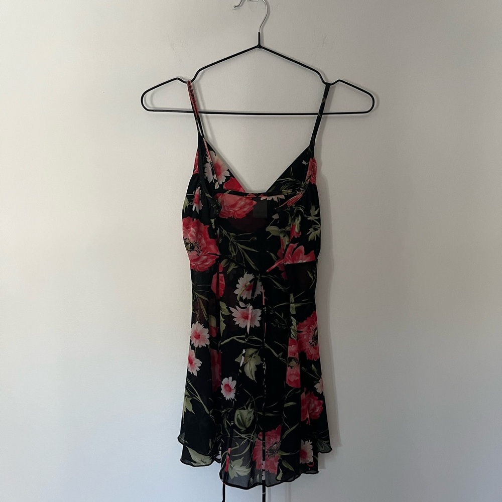 Floral Slip Tank Top in Black and Pink - Picture 4 of 5